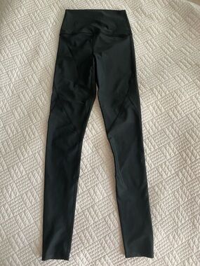 Carbon 38 High-Waist Black Active Leggings